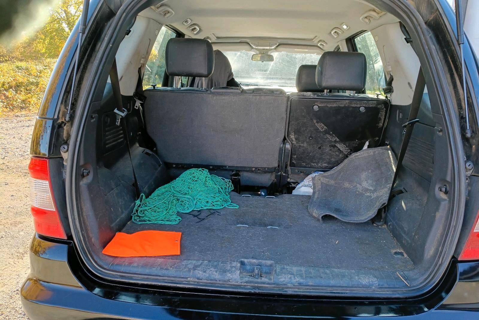 Mercedes-Benz ML270 2004 — photo 11
