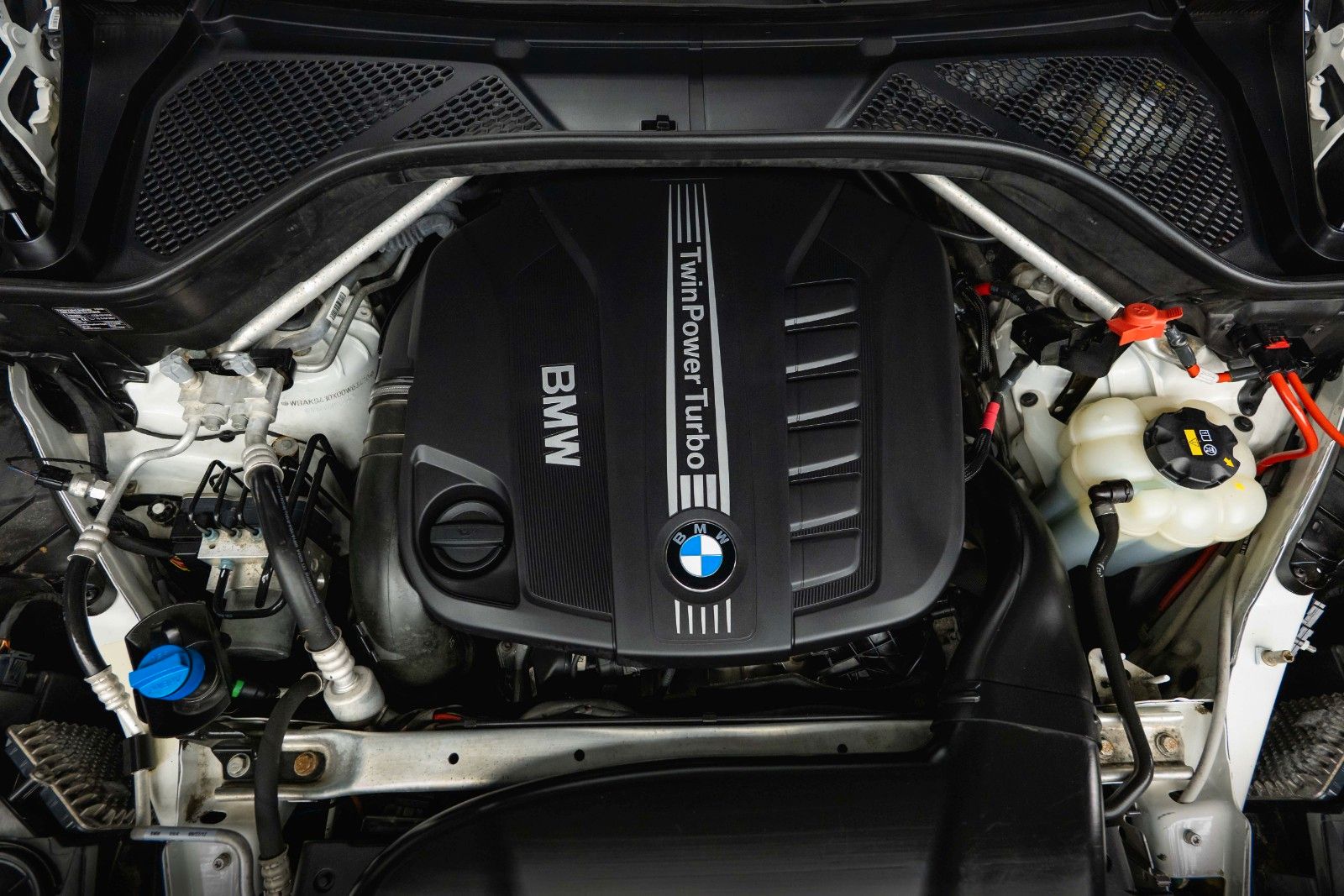 Fahrzeugabbildung BMW X5 xDrive 30d M Sport Shadow Line *ACC*LED*HU*