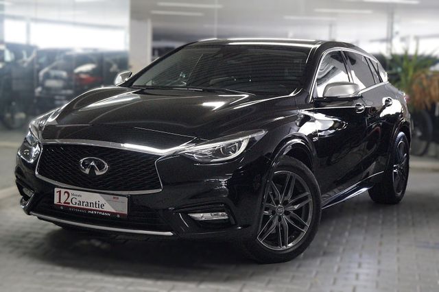 Infiniti Q30 2.2d DCT AWD Premium*360°*KEYLESS GO*NAVI*