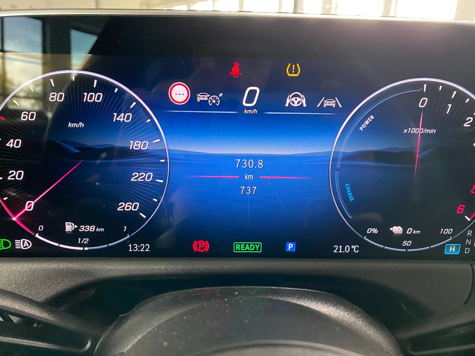 Fahrzeugabbildung Mercedes-Benz E 300 de T AMG Exclusiv/HUD/DIS/´20/AHK/