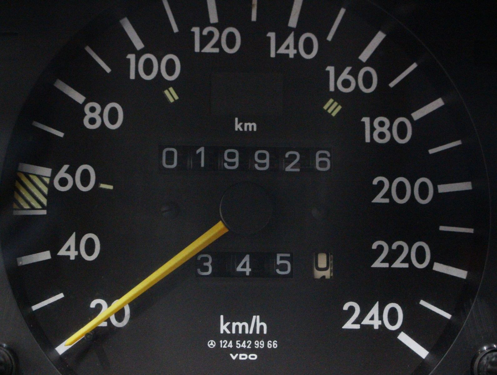 Fahrzeugabbildung Mercedes-Benz 300 CE Coupe Dt.Fzg.+19Tkm+Original Zustand