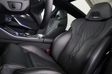 BMW X5 xDrive40d M SPORT PRO M-SITZE Topausstattung