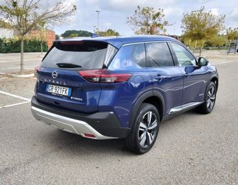 Nissan X-Trail - 4
