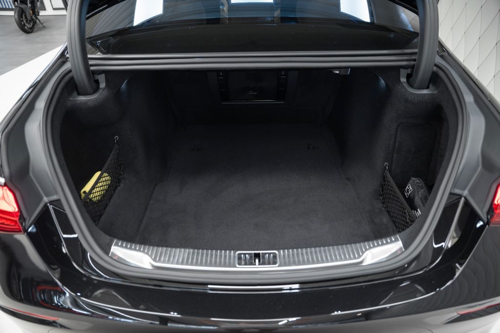 S 450 d 4MATIC L 2027 BLACK/BEIGE AMG PANO - Bild 29