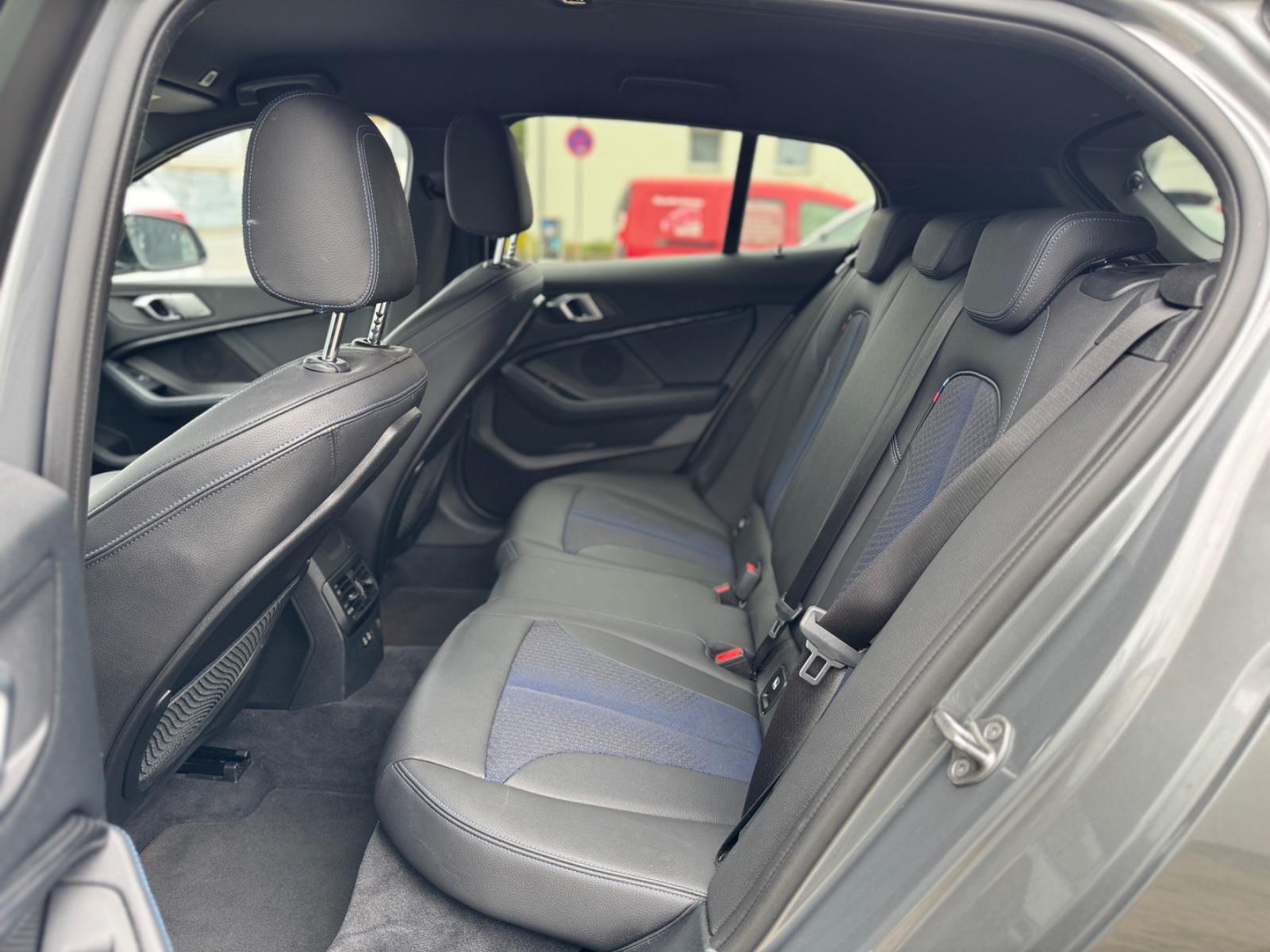 BMW 1 Series d LimousinexDrive M Sport*19'Zl BiColour*LED*, миниатюра 18