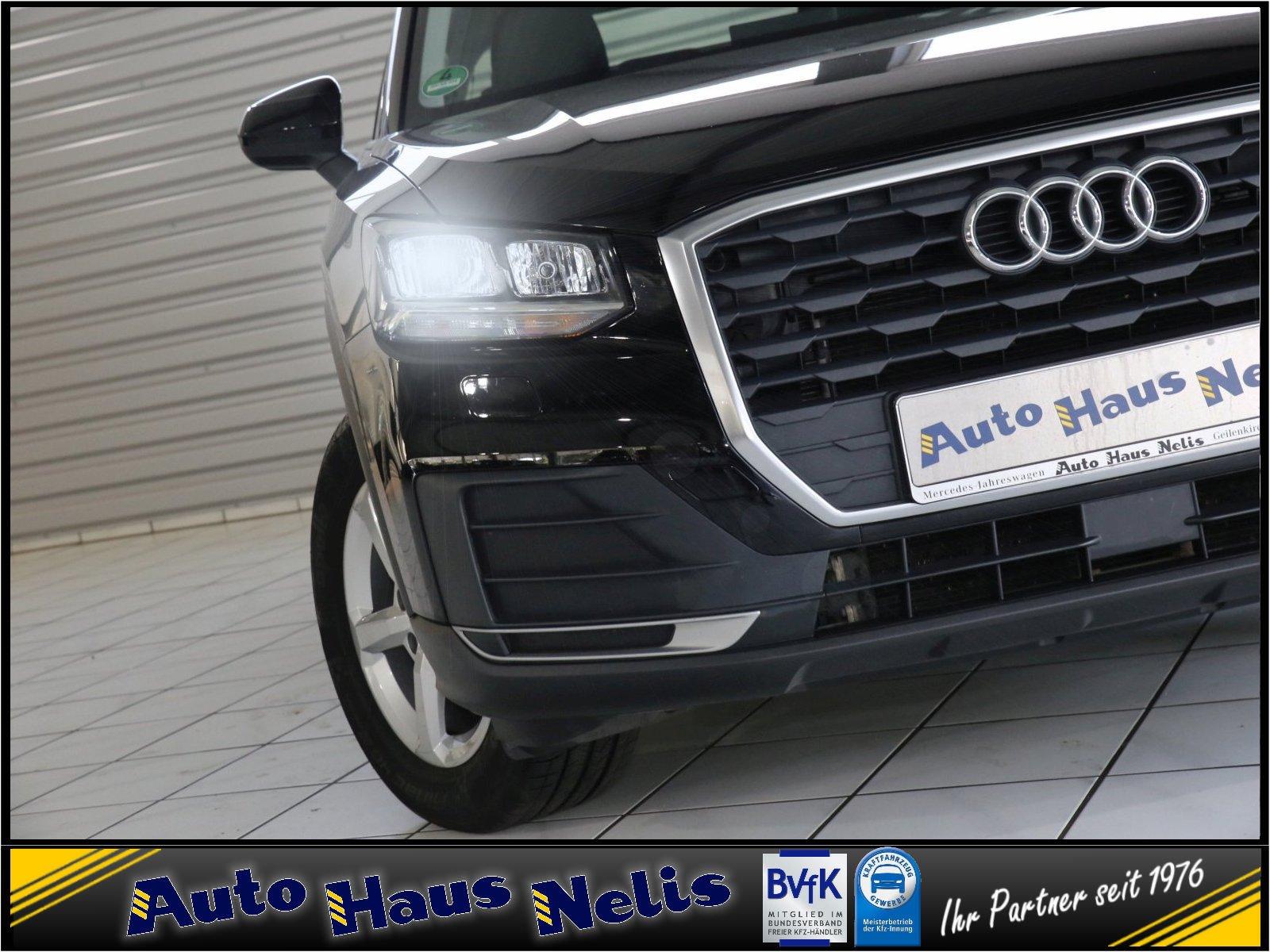 Audi Q2 1,0 TFSI Ultra LM-Felgen AHK Klimaanlage MMI-