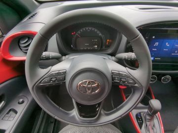 Toyota Aygo (X) - 10