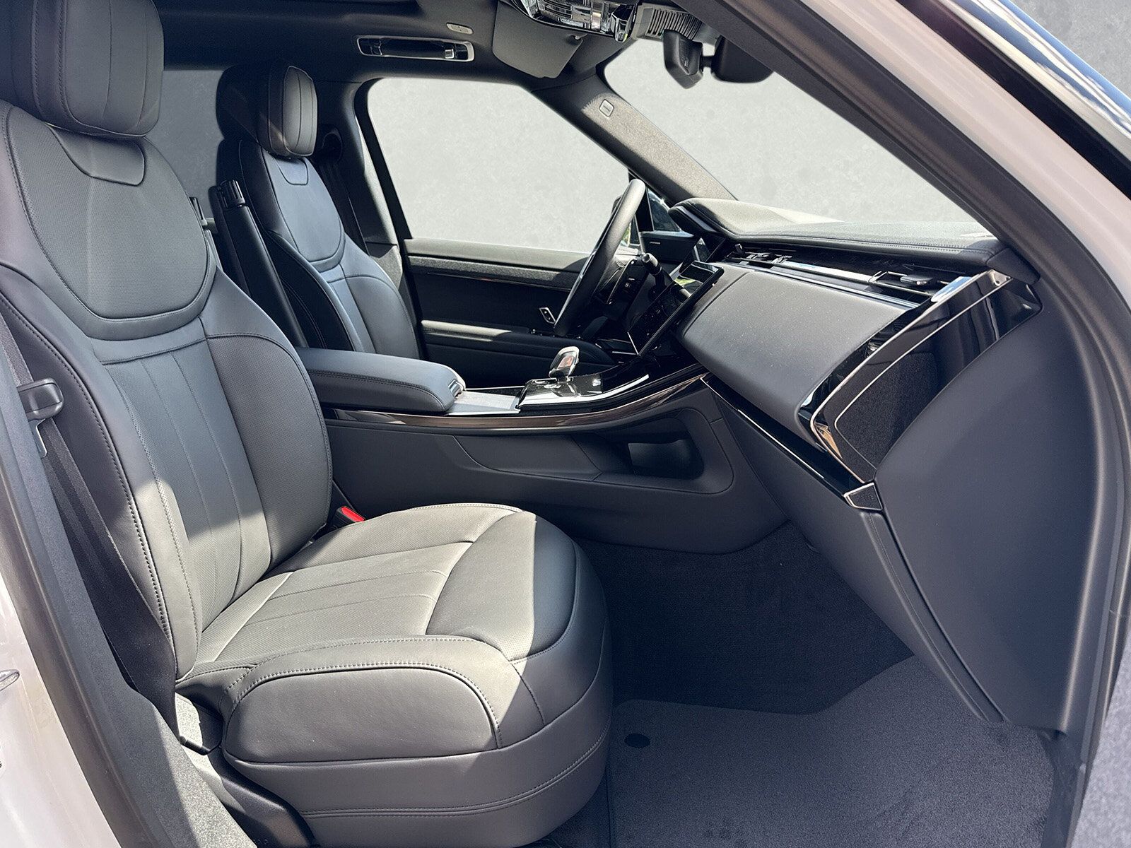 Land Rover Range Rover Sport - Bild 3