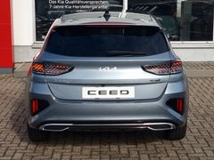 Fahrzeugabbildung Kia Ceed 1.5 T-GDI GT-line Navi Glasdach LED