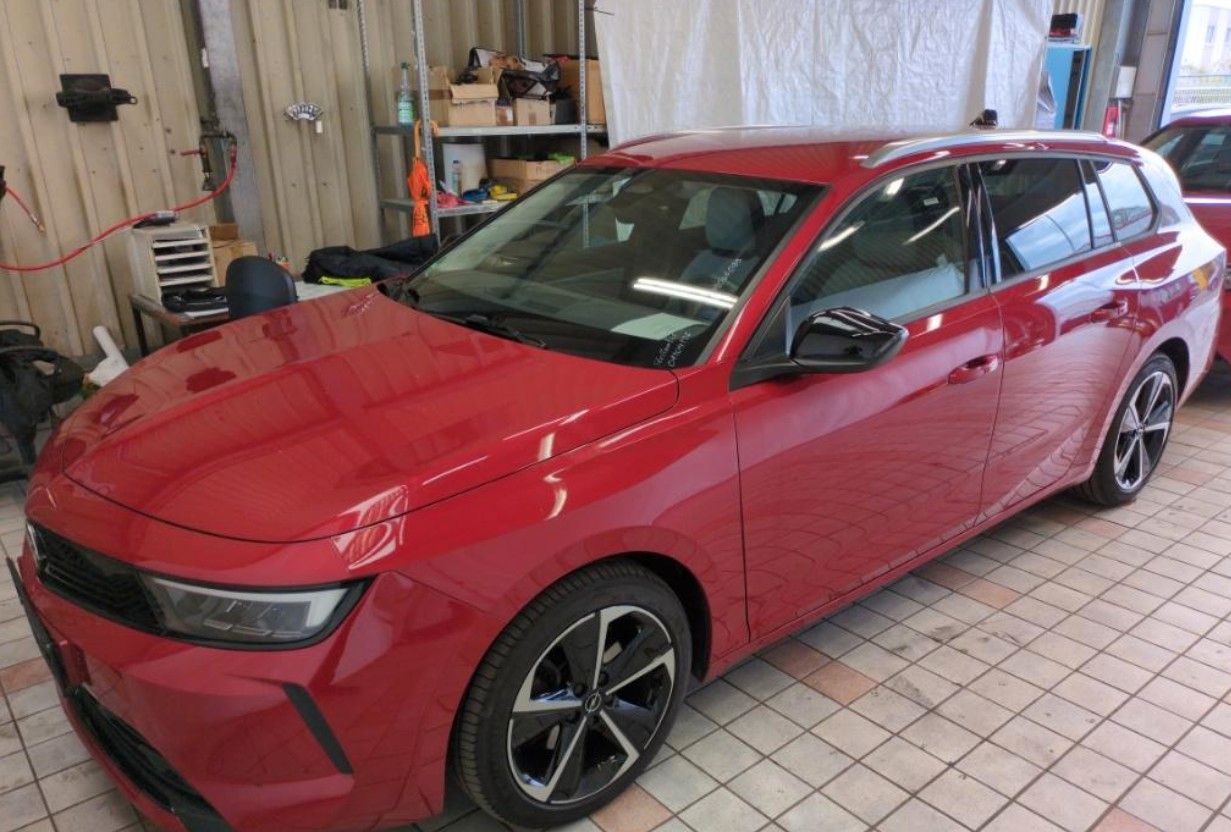 Fahrzeugabbildung Opel Astra L ST 1.5D ELEGANCE NAVI/LED/KAMERA/SHZ/DAB