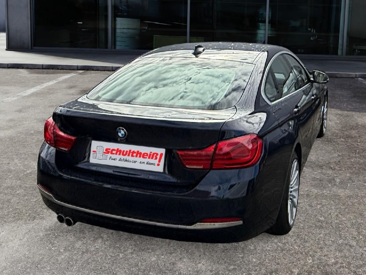 Fahrzeugabbildung BMW 4 Gran Coupe 435 d xDrive Luxury Line