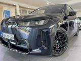 BMW IX xDrive45 M Sport Innovation Har/Kar. AHK 22" - BMW iX SUV