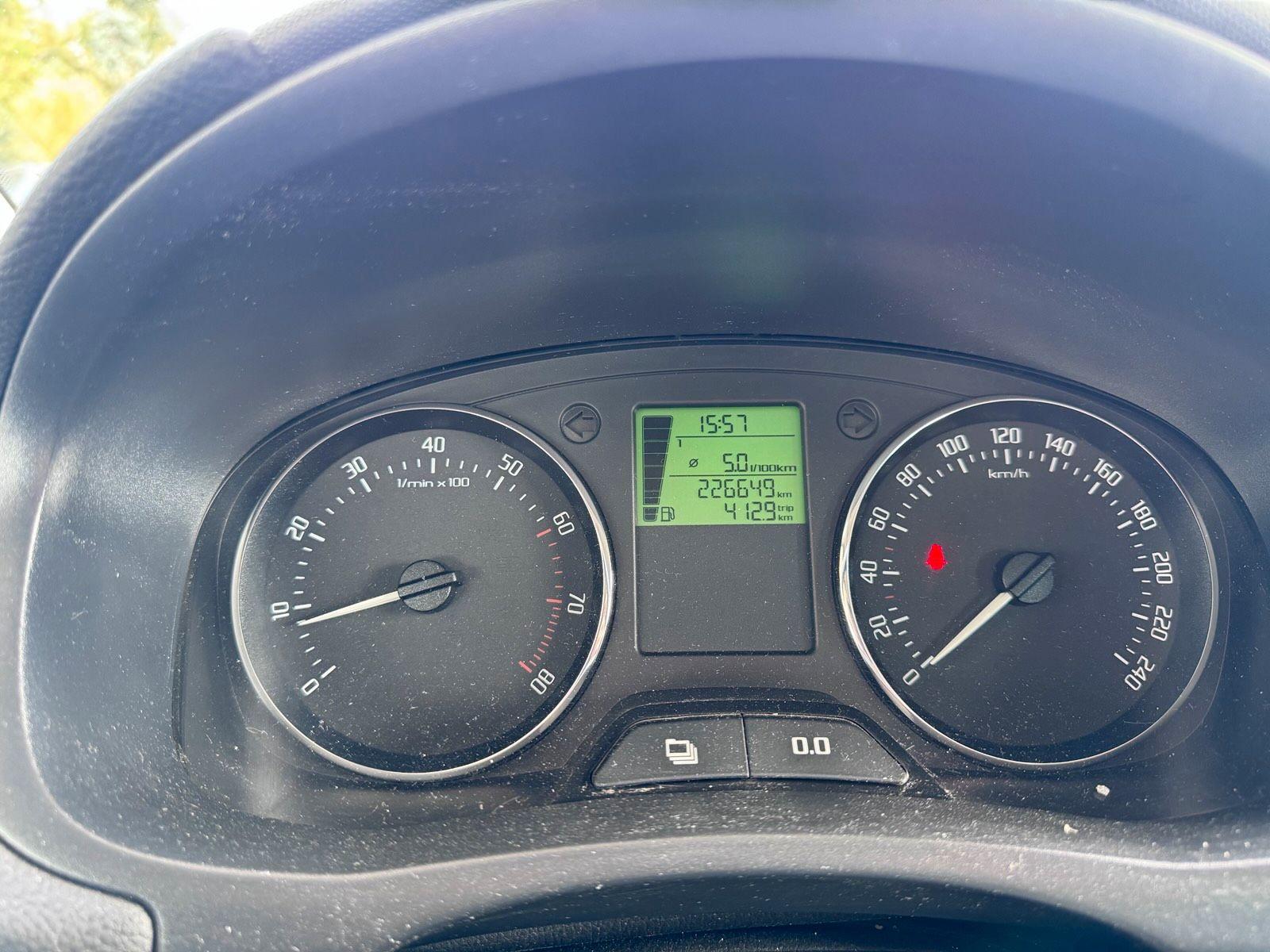 Skoda Fabia 2012 — interior