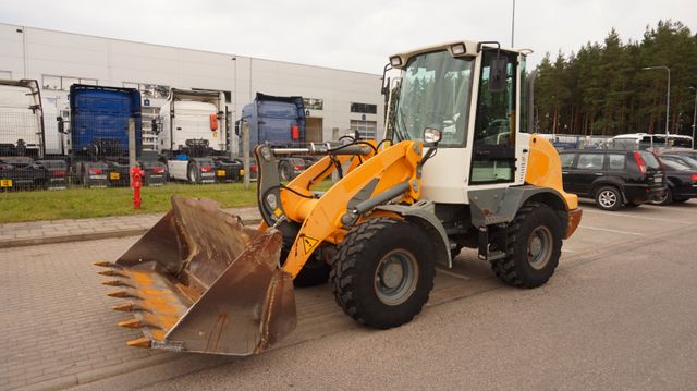 Liebherr L507