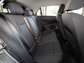 Volkswagen T-Roc - 7
