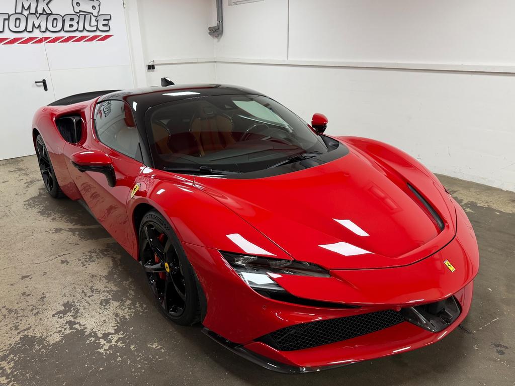 Ferrari SF90