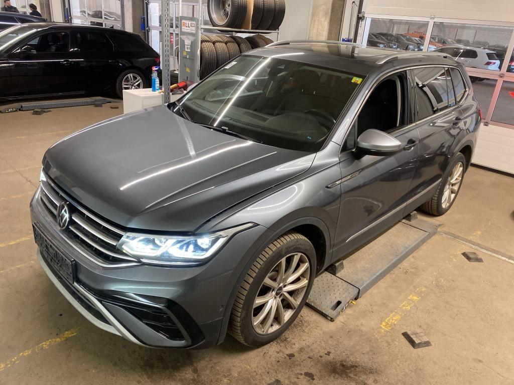Volkswagen Tiguan Allspace 4M/MATRIX/AHK/PANO/STANDH/R-KAM