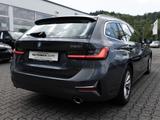 BMW 320i Touring Luxury Line ACC PANO LED KAMERA SHZ - BMW Gebrauchtwagen in Lüdenscheid