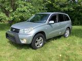 Toyota RAV 4 2,0 VVT-I 4x4 Van - gebrauchte Toyota RAV 4 aus dem Jahr 2003