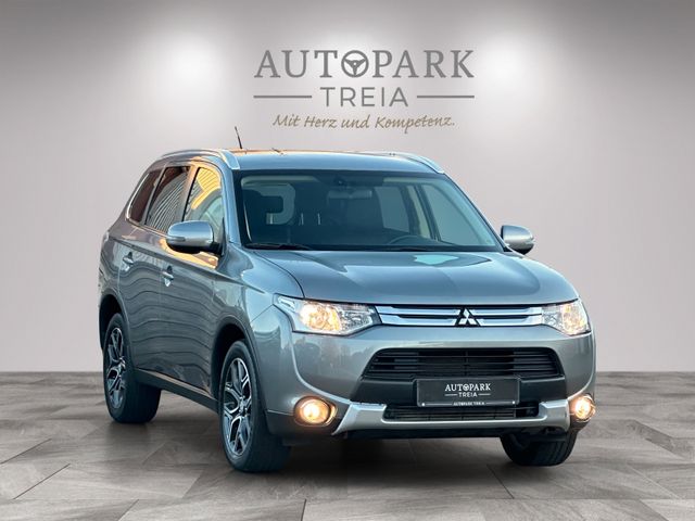 Mitsubishi Outlander 2.2 DI-D Plus 4WD (Automatik -7 Sitze)