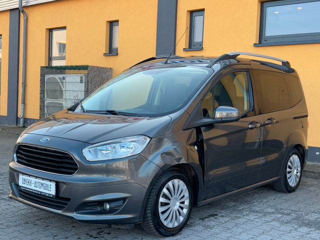 Ford Tourneo Courier 1.0 Titanium *1.Hand+SHZ+AHK+AC*