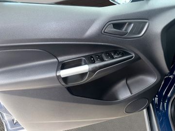 Ford Tourneo - 11