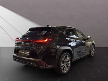 Lexus UX - 5