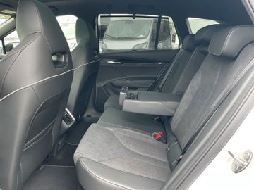 Skoda Enyaq 85x Sportline *0,25%*360*AHK*HUD*PANO*WÄPU