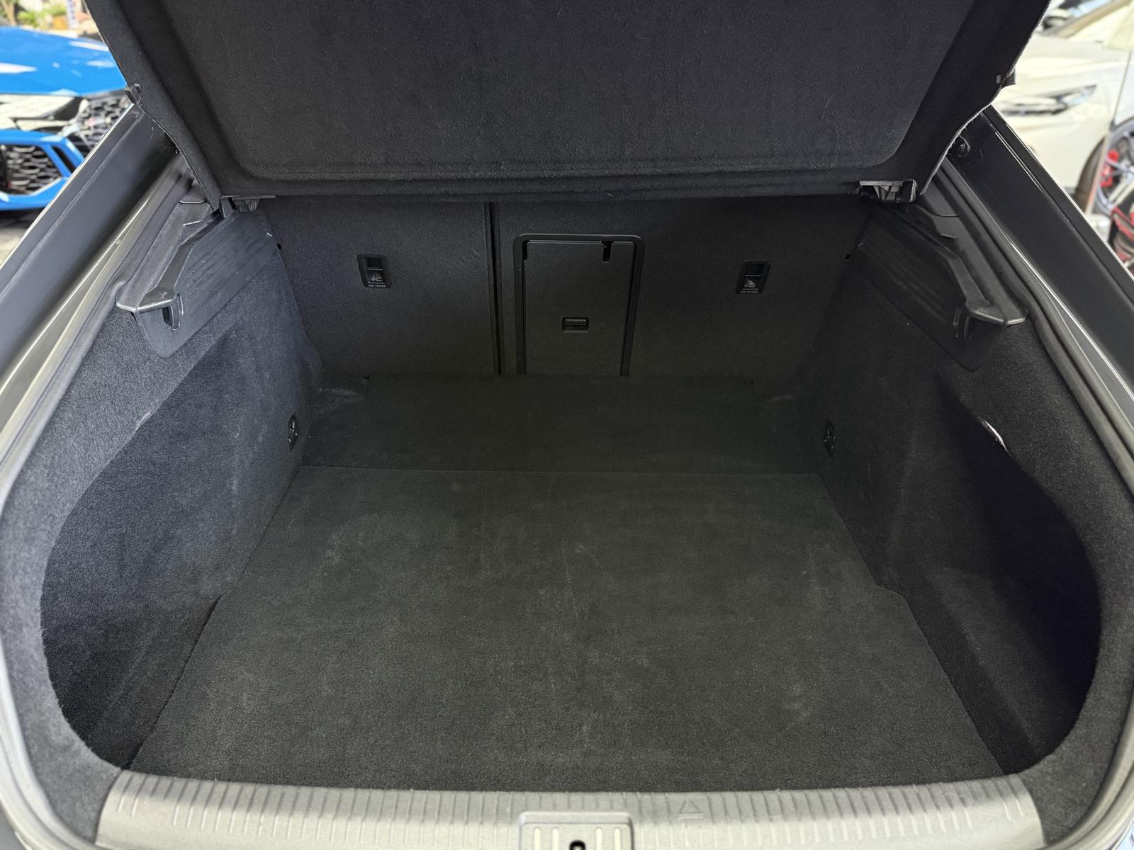 Volkswagen Arteon R-Line/Lane/Abstandstem./Keyless/Virtuel/
