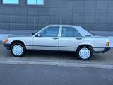 Mercedes-Benz 190 E Automatik 49.000 KM H Zulassung Oldtimer  - Mercedes-Benz 190 aus 1988: 190e