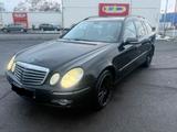 Mercedes-Benz E 500 4-MATIC Motor wurde ko... - Mercedes-Benz E 500 in Köln