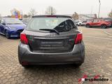 Toyota Yaris 1,33 l 5-türig Edition-S*+Paket*Scheckheft - Toyota Yaris: 33