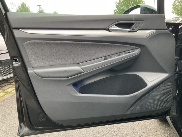 Golf Variant 8 VIII Move 2.0 TDI StandHZG Navi