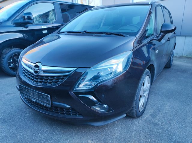 Opel Zafira C Tourer Style