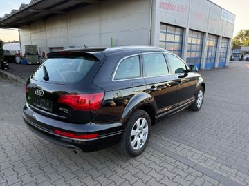 Audi Q7 - 6