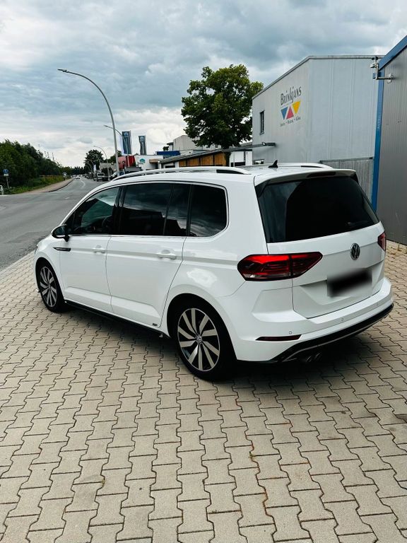 Image of Volkswagen Touran