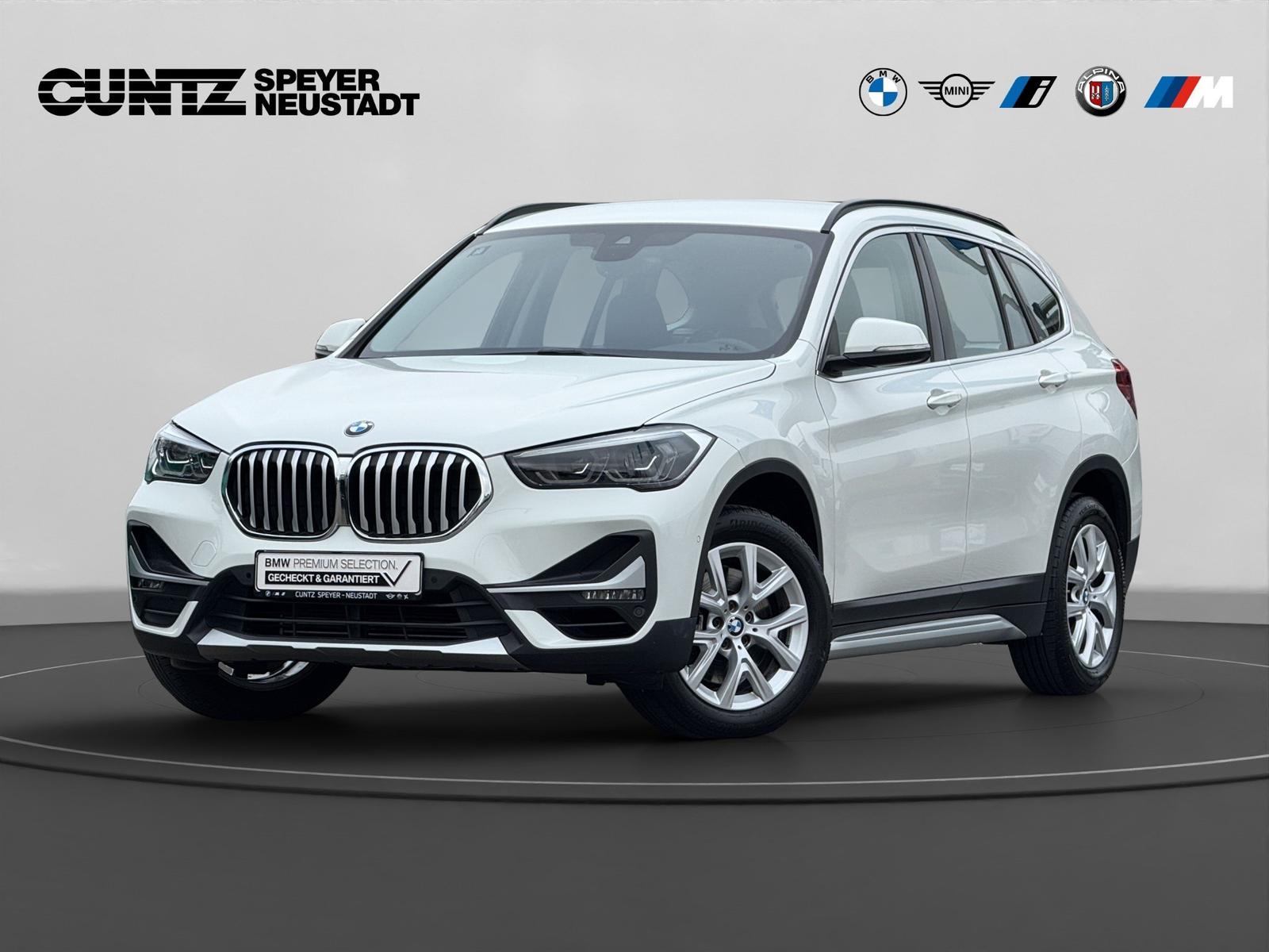 BMW X1 xDrive20i xLine Anhängerk. Parkassist. Drivin