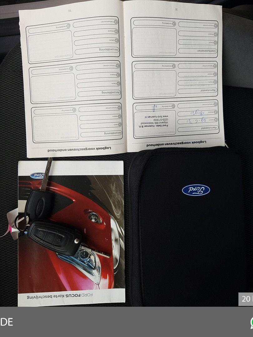 Ford Focus 2013 — photo 18