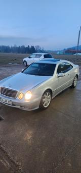Mercedes-Benz CLK 230 KOMPRESSOR ELEGANCE Elegance - silberne Mercedes-Benz CLK 230