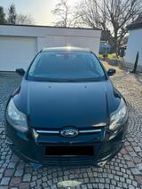 Ford Focus 1,6 EcoBoost 110kW Titanium - Ford Focus aus 2012: Ecoboost