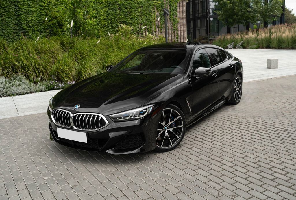 Image of BMW 840