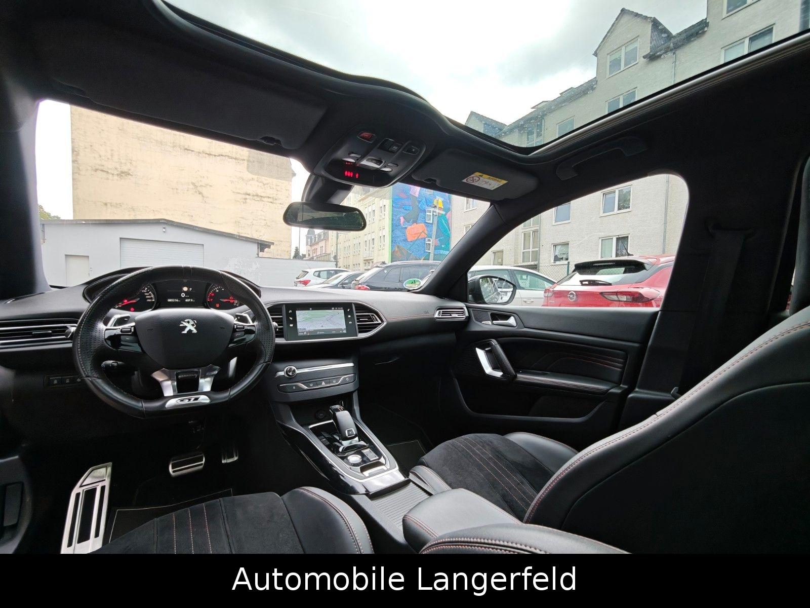 Peugeot 308 GT NAVI LED PANO SHZ