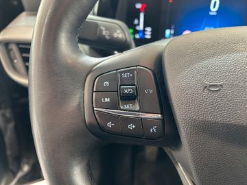 Ford Tourneo Courier Titanium