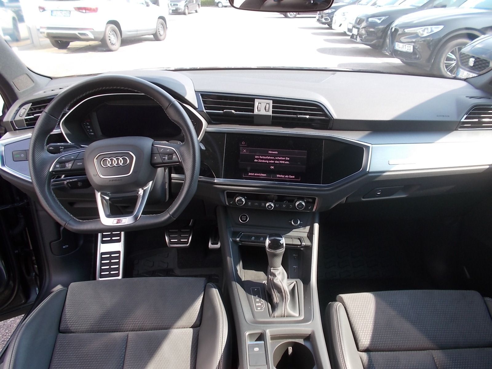 Fahrzeugabbildung Audi Q3 S-line 35 1.5 TFSI (150 PS) S-tronic
