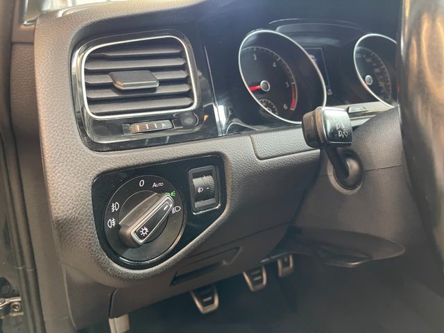 Volkswagen Golf VII Lim. Allstar BMT 4Motion *STHZ*AHK*KAM*