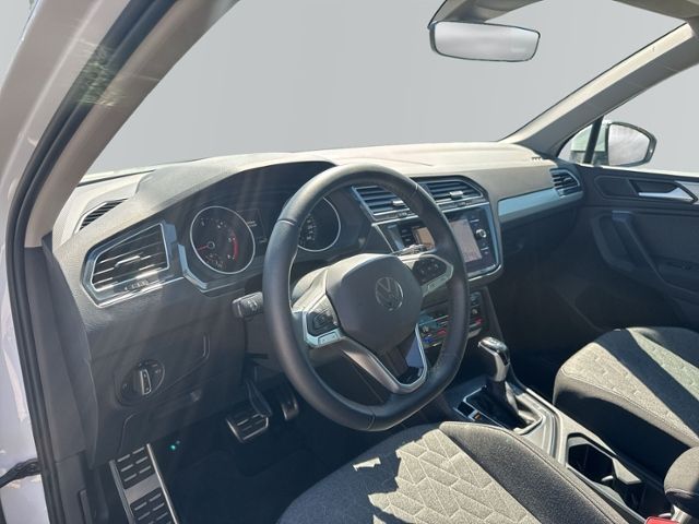 Tiguan 2.0 TDI MOVE DSG+LED+NAVI+AHK+RFK+ACC+SHZ