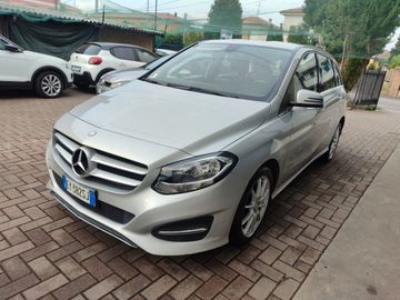Mercedes B 180 - 4