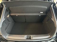 Fahrzeugabbildung Clio VI Full Hybrid 160 Esprit Alpine