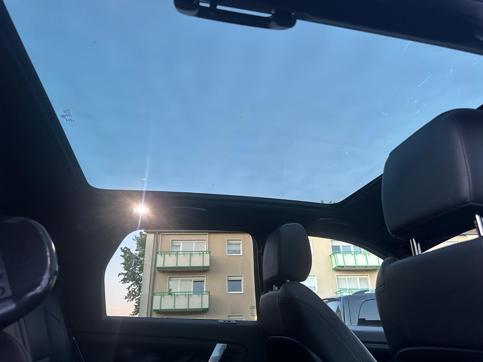 Land Rover Discovery Sport S AWD Panorama Leder Xenon Voll