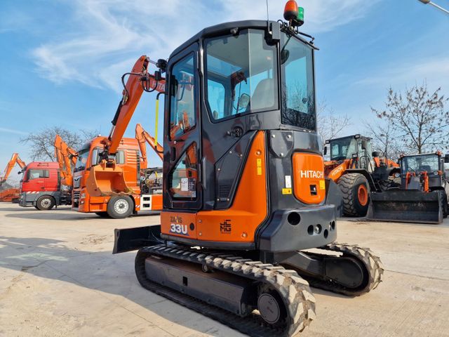 Hitachi ZX33U-6